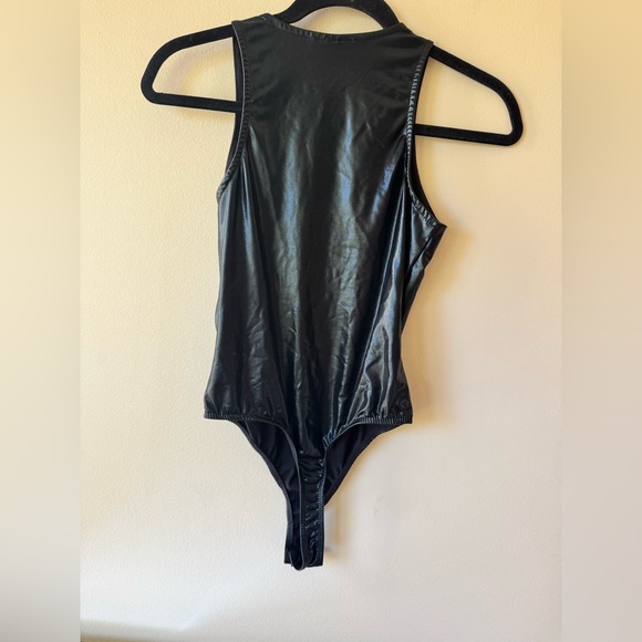 Black Faux Leather Bodysuit - Picture 3 of 3
